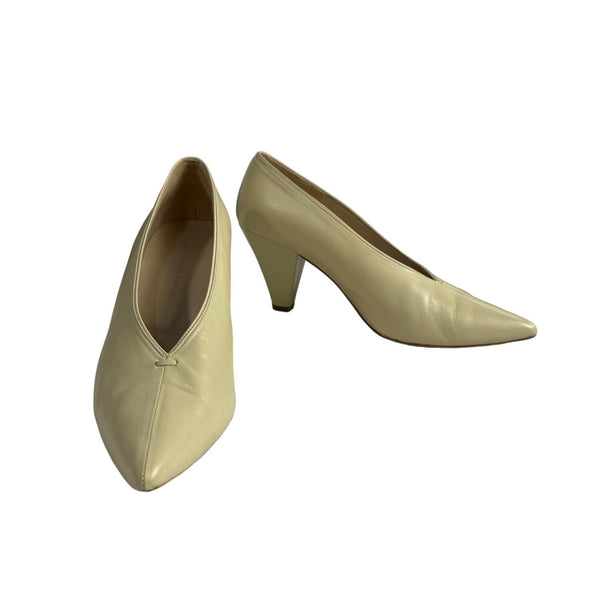 Purificación García  Women’s New Beige Spanish Leather Pointed Toe Pumps Sz 40