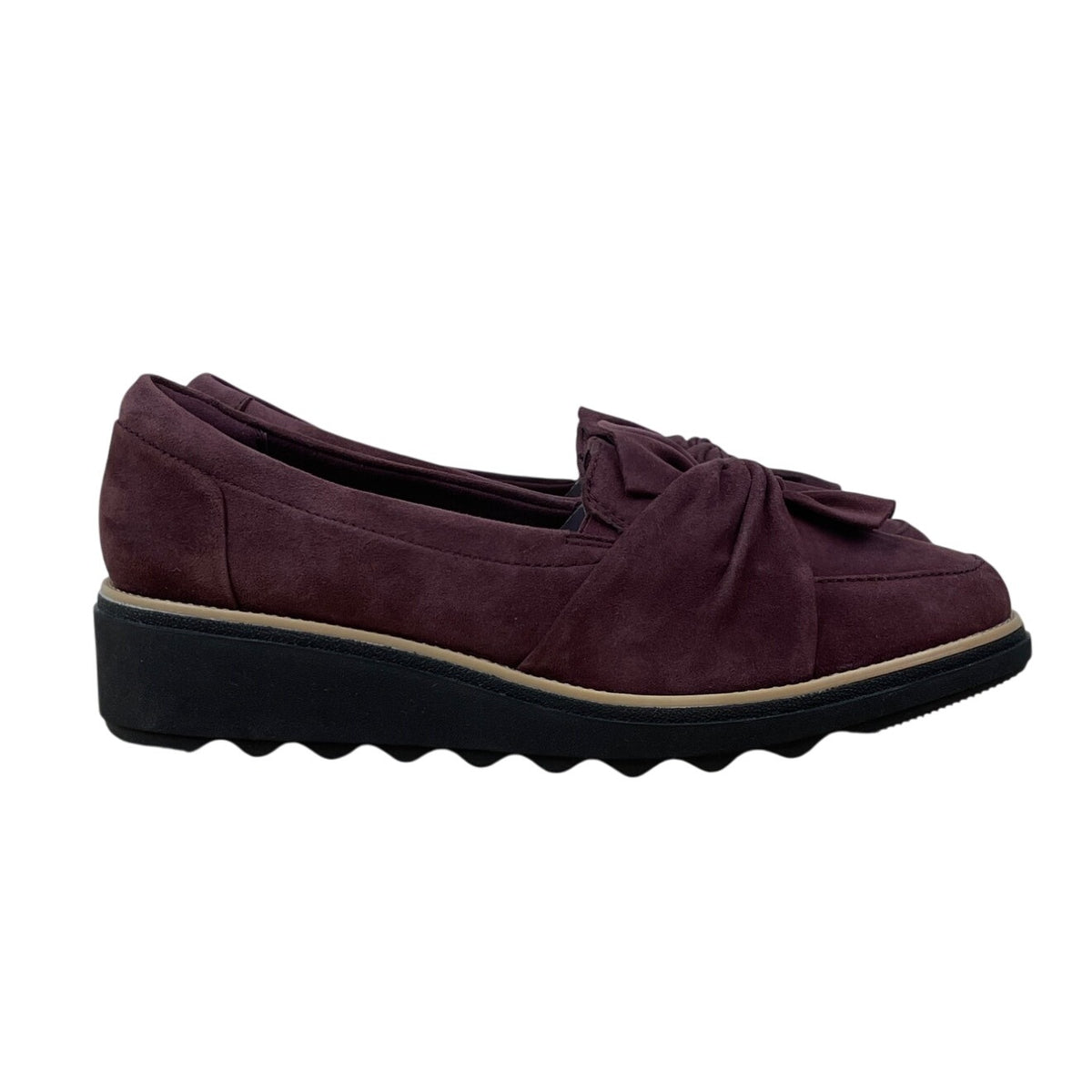 Clarks Womens Burgundy Suede Bow Accent Soft Cushion Slip On Loafers Sz 8.5W-New