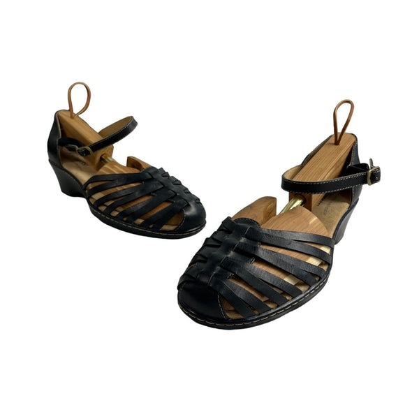 SoftSpots Women's Black Leather Strapped Sandals Sz 10W