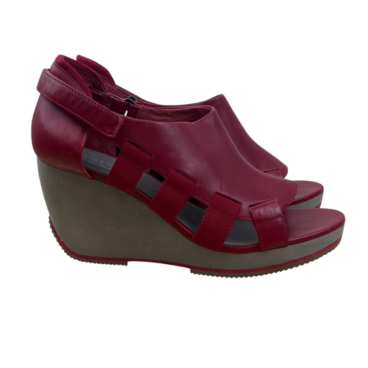 Camper Romain Kremer Women’s Red Leather Back Strap Together Wedge Sandals Szize 7