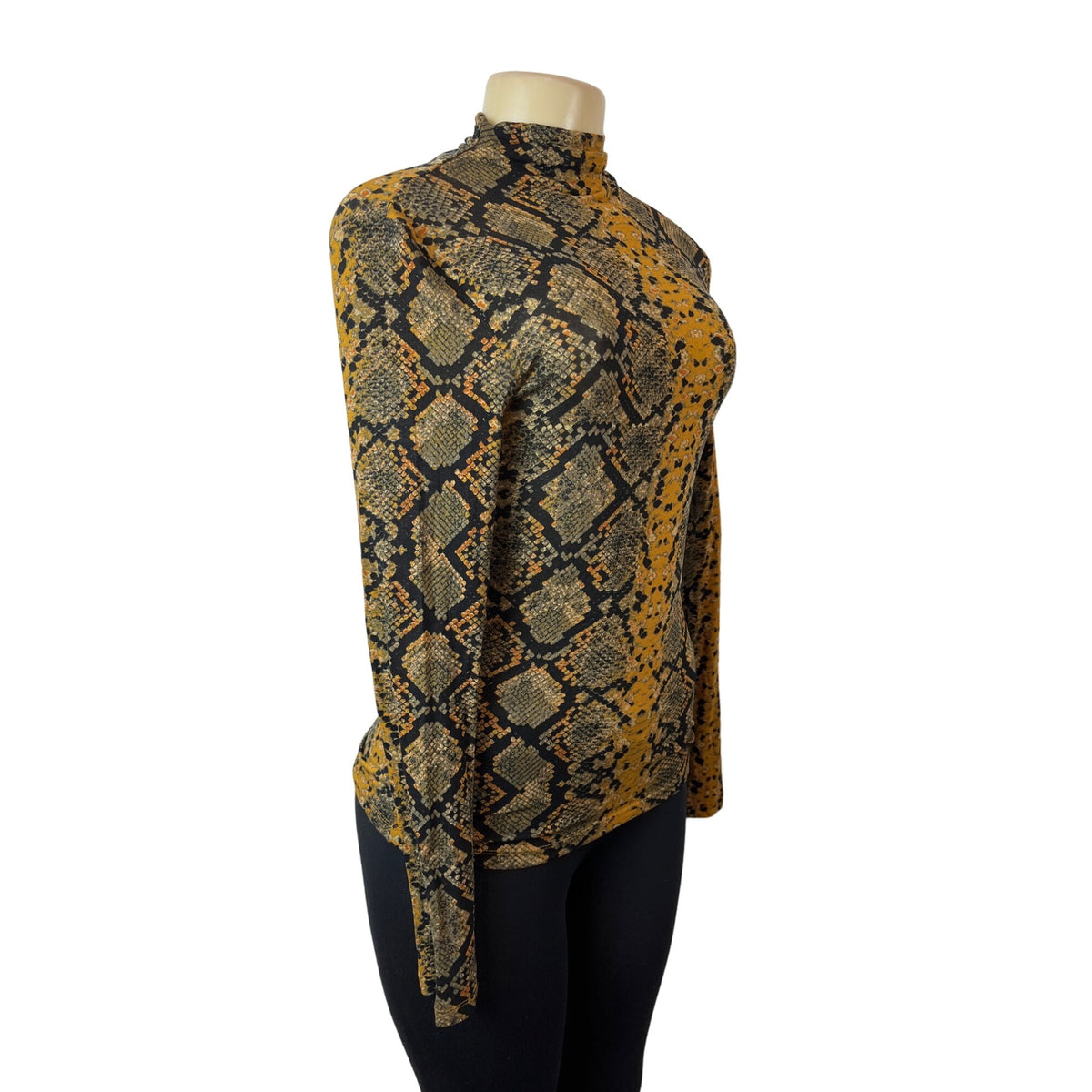 Leith Women's Snake Print Long Sleeve Turtle Neck Sz S