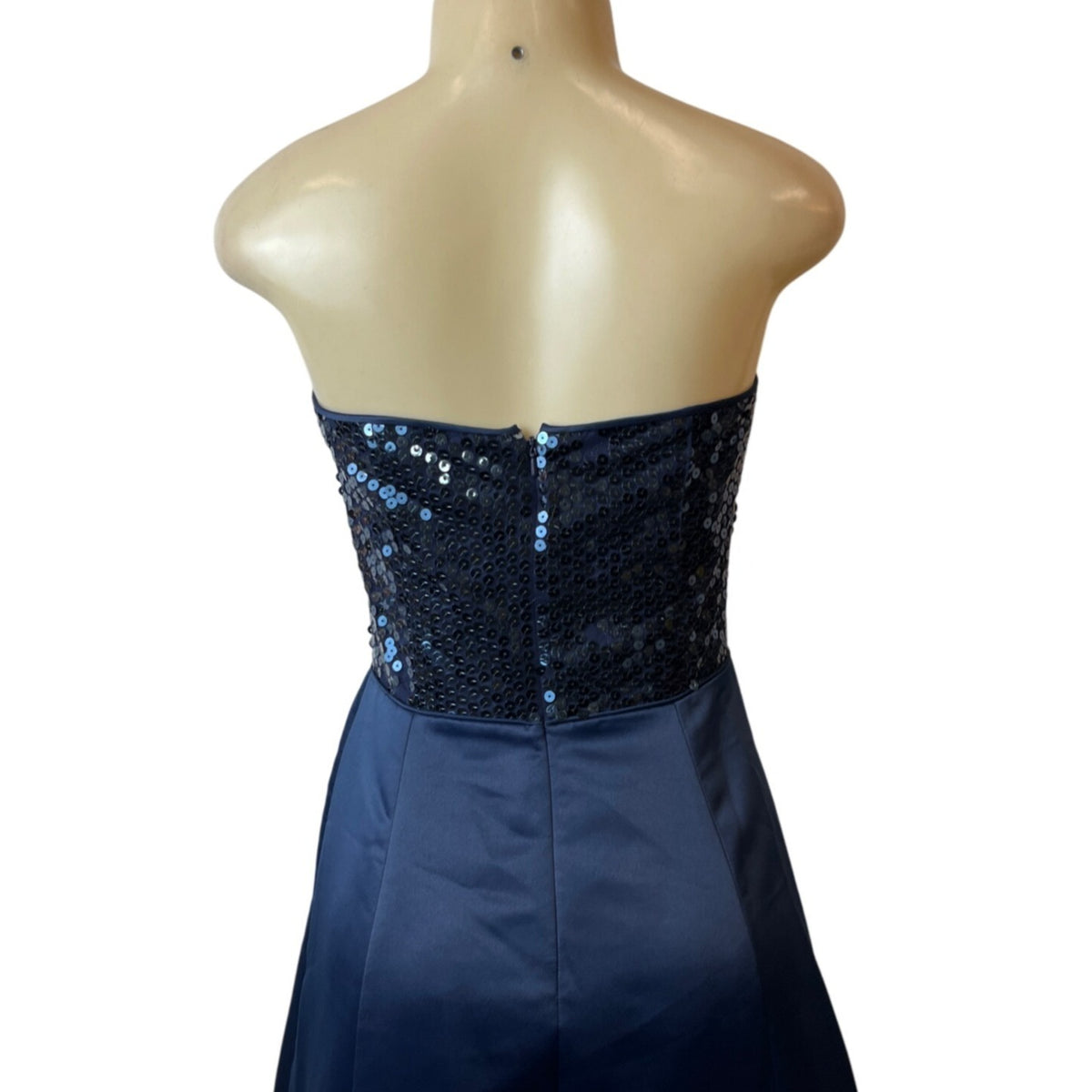 Basix II Navy Blue Sequin Bodice Strapless Gown A-Line Womens Evening Dress Sz 8