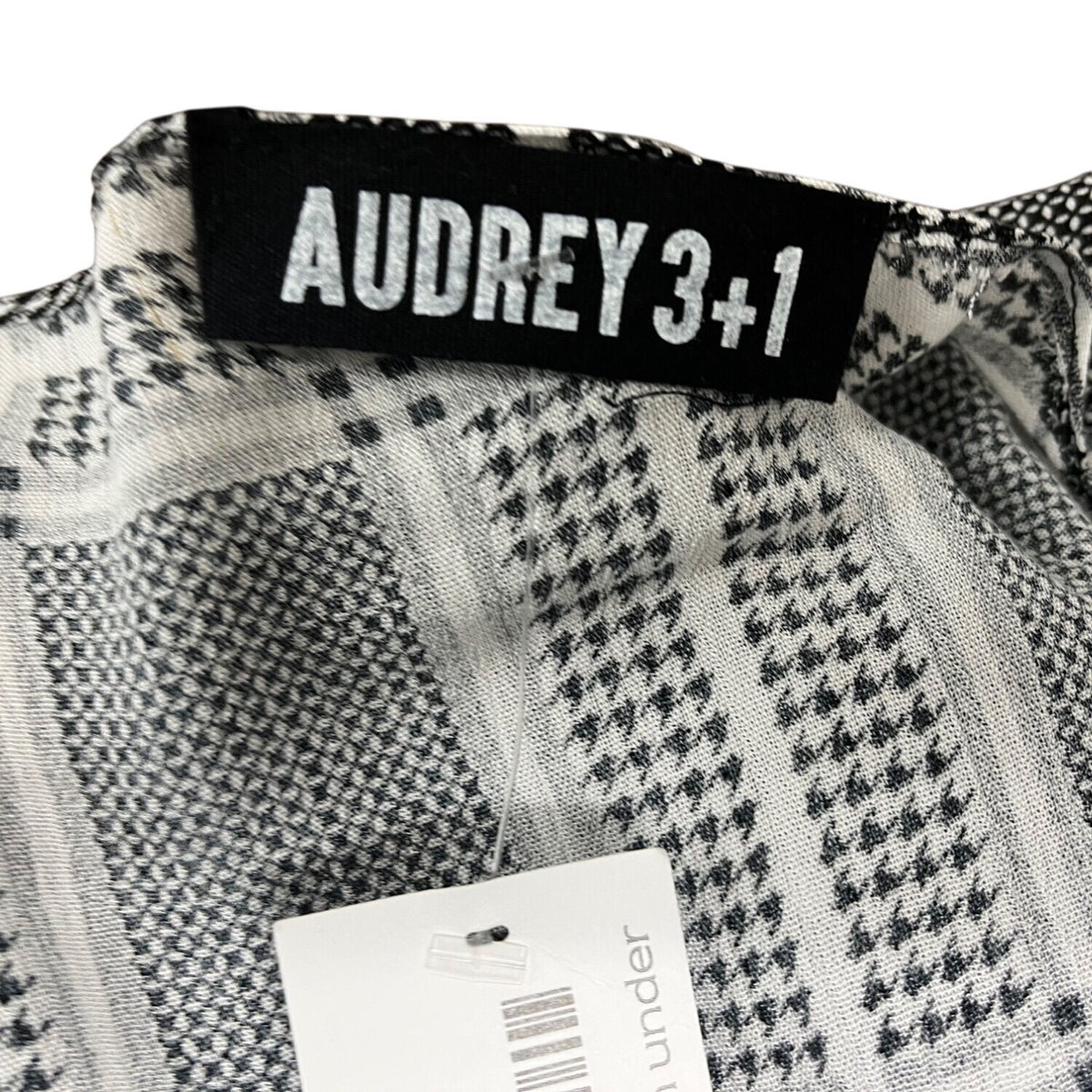 Audrey 3+1 Womens Black & White Tartan Long Sleeve Wrap Crop Top Sz S - New