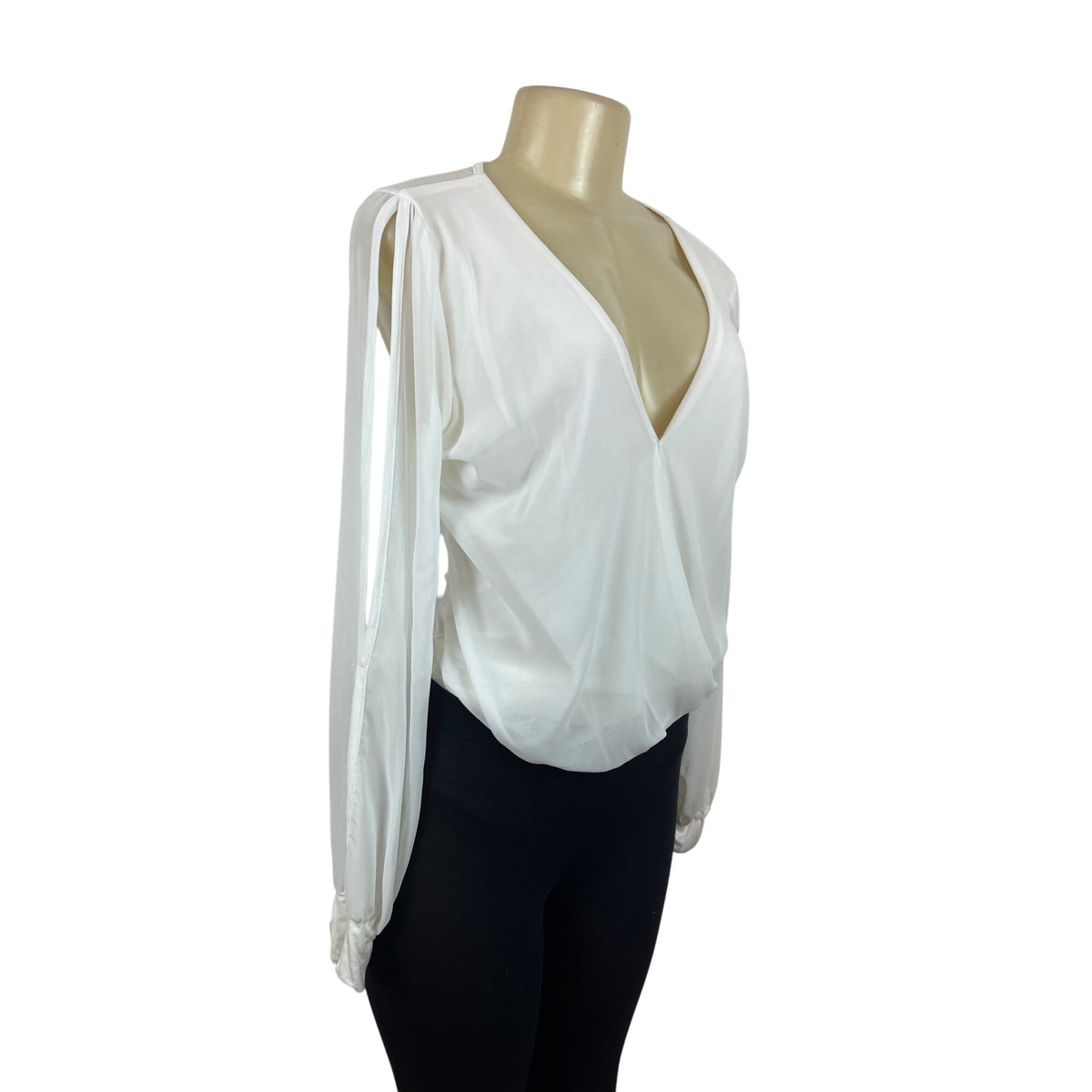 Arden B. Womens Long Sleeve V-Neck White Drape Top Sz S