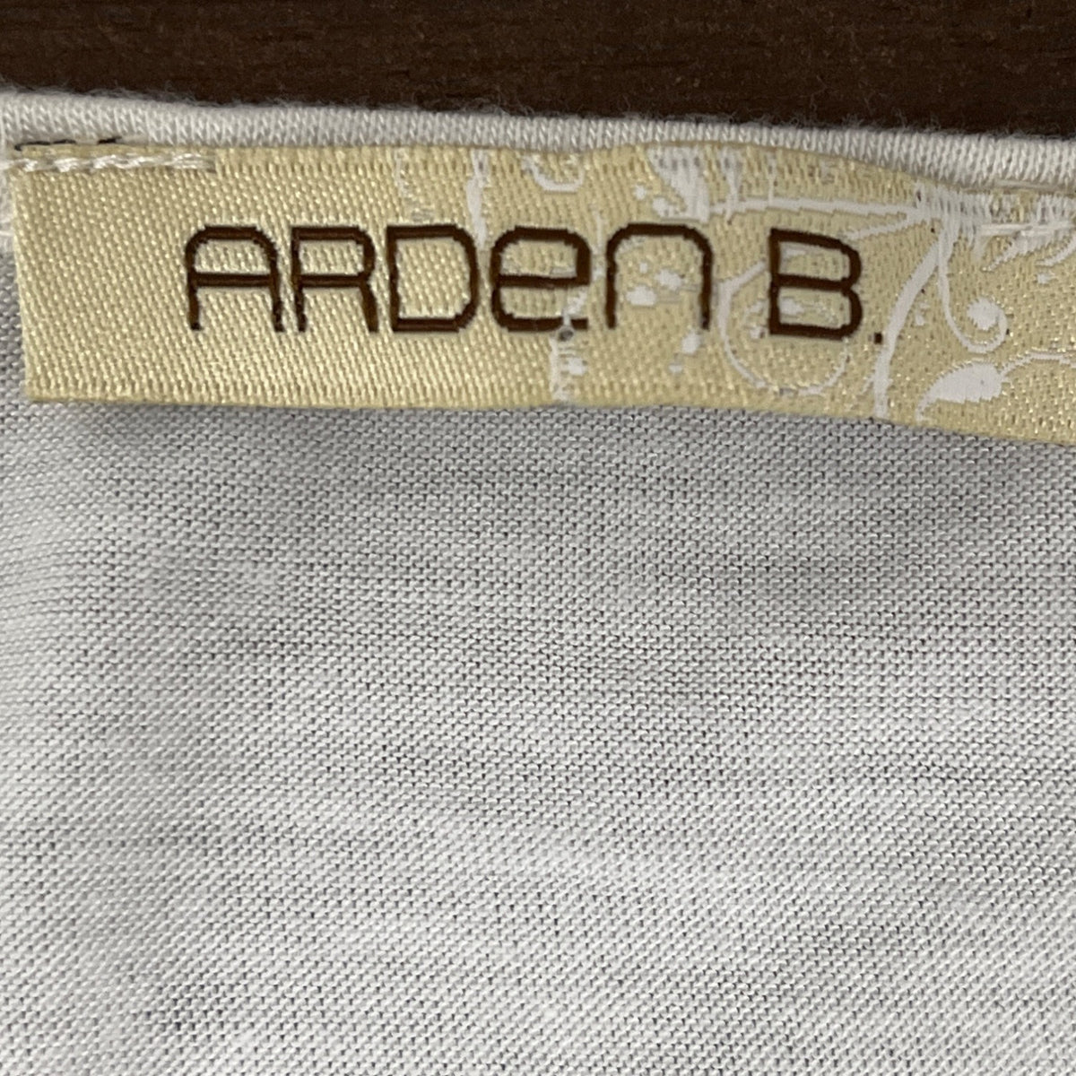 Arden B. Womens Long Sleeve V-Neck White Drape Top Sz S